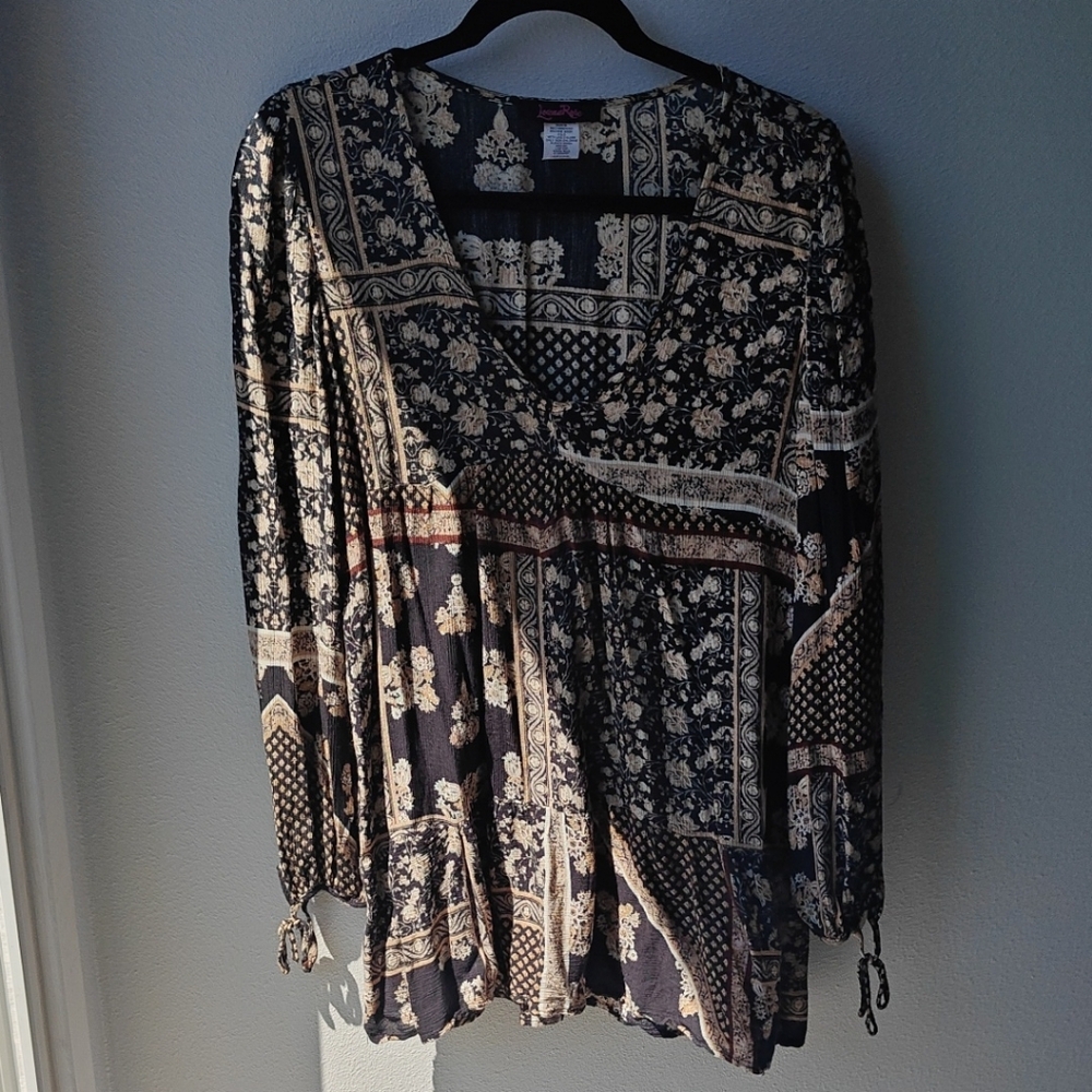 Floral V-Neck Women's Top